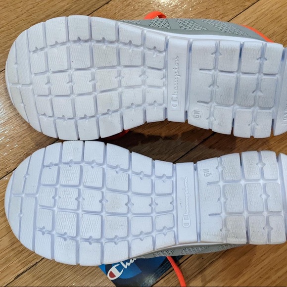 Brand NEW Champion US Size 6 in Neon Orange and Gray - Picture 6 of 6